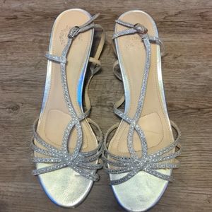 I.Miller beautiful shoes size 8 silver strap mini heels